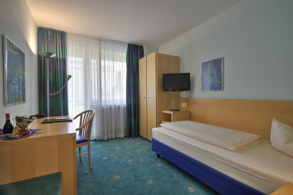 Hotel Konigswache Munich Exterior photo